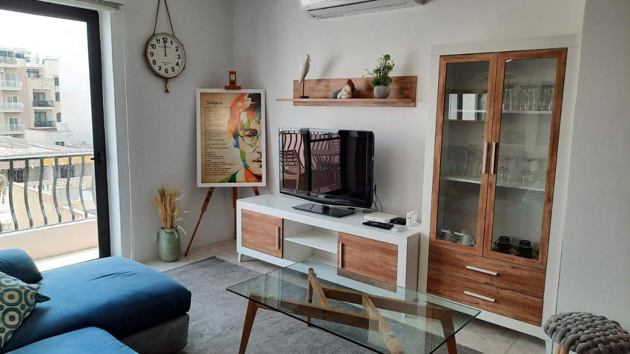 Spacious Side-Sea View Apartment At St Paul'S Bay 圣保罗湾城 外观 照片